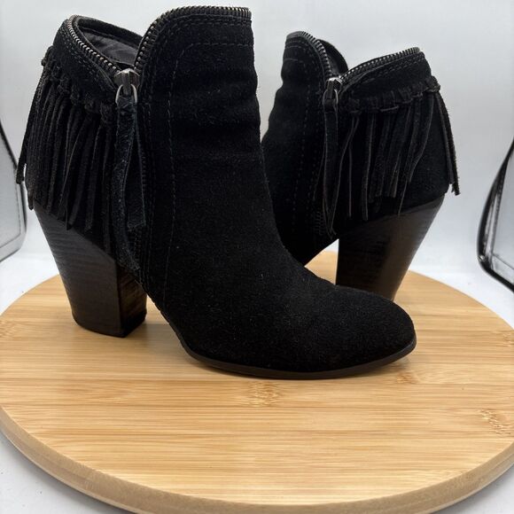 Dolce Vita Onyx Suede Fringe Ankle Boot Block Heel Boot Bootie Size 7 Side Zip - Picture 1 of 9